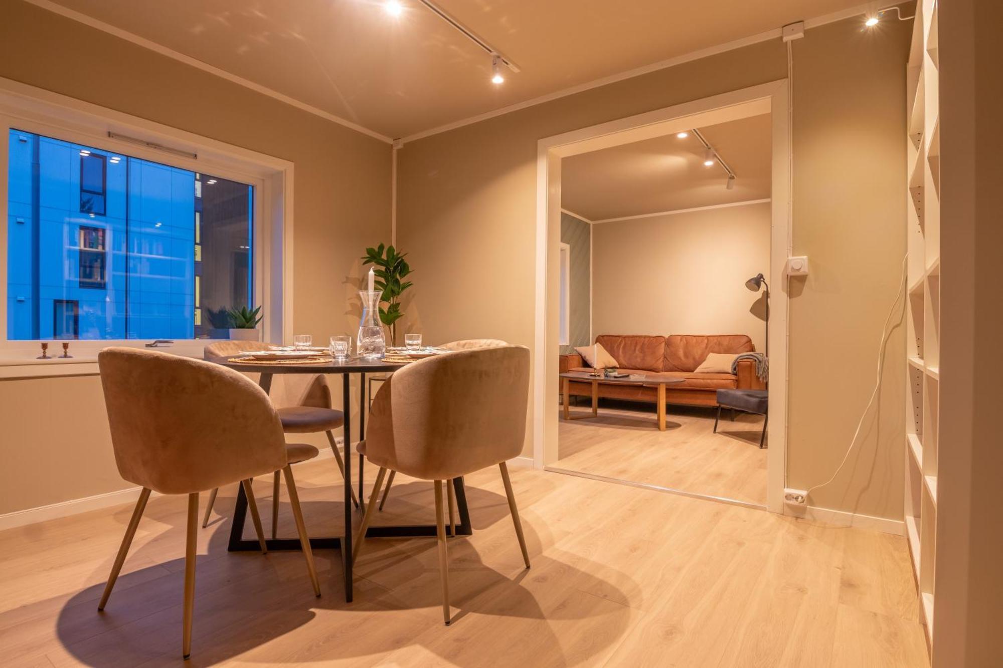 Cozy And Spacious Apartment In City Centre Tromsø Eksteriør bilde